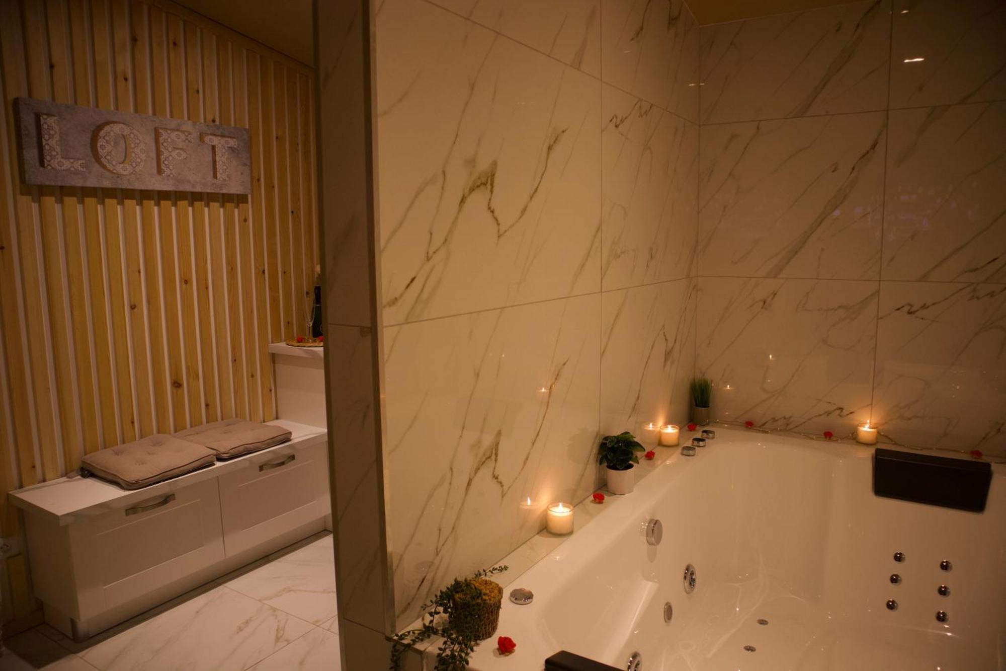 Appartement - Parking Prive Gratuit, Proche Centre-Ville Et Gare De Saint-Omer แซ็งดอแมร์ ภายนอก รูปภาพ
